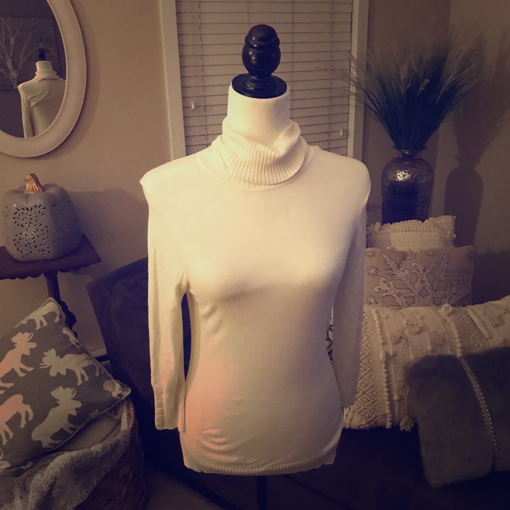 Express off white turtle
